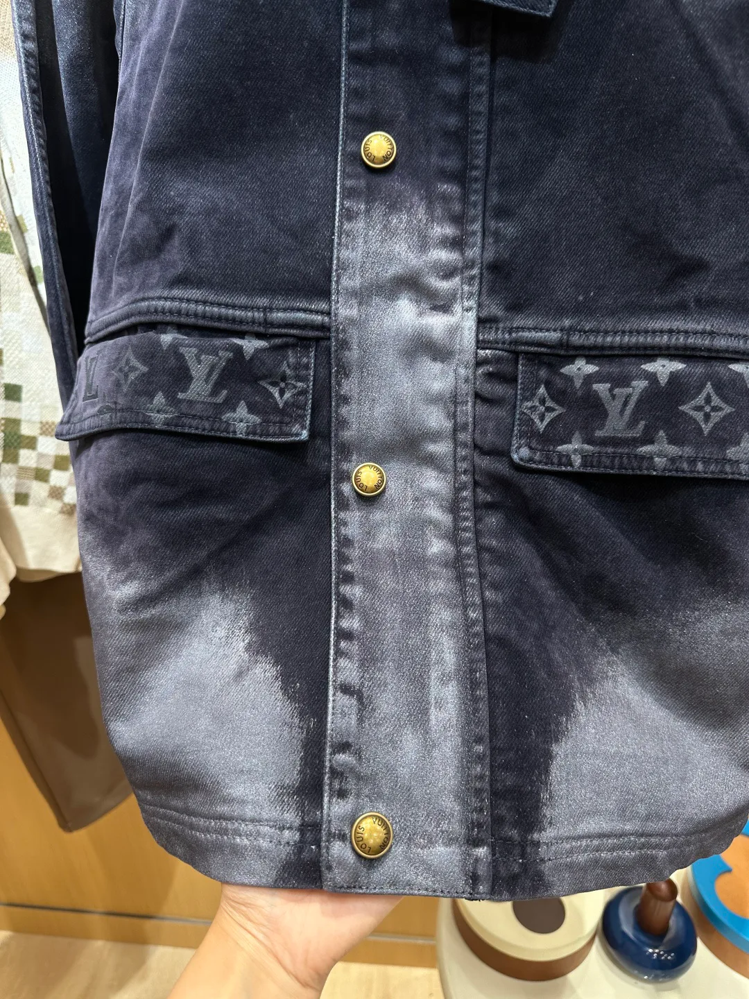 Men's Jackets And Down Jackets LOUIS VUITTON 17813125