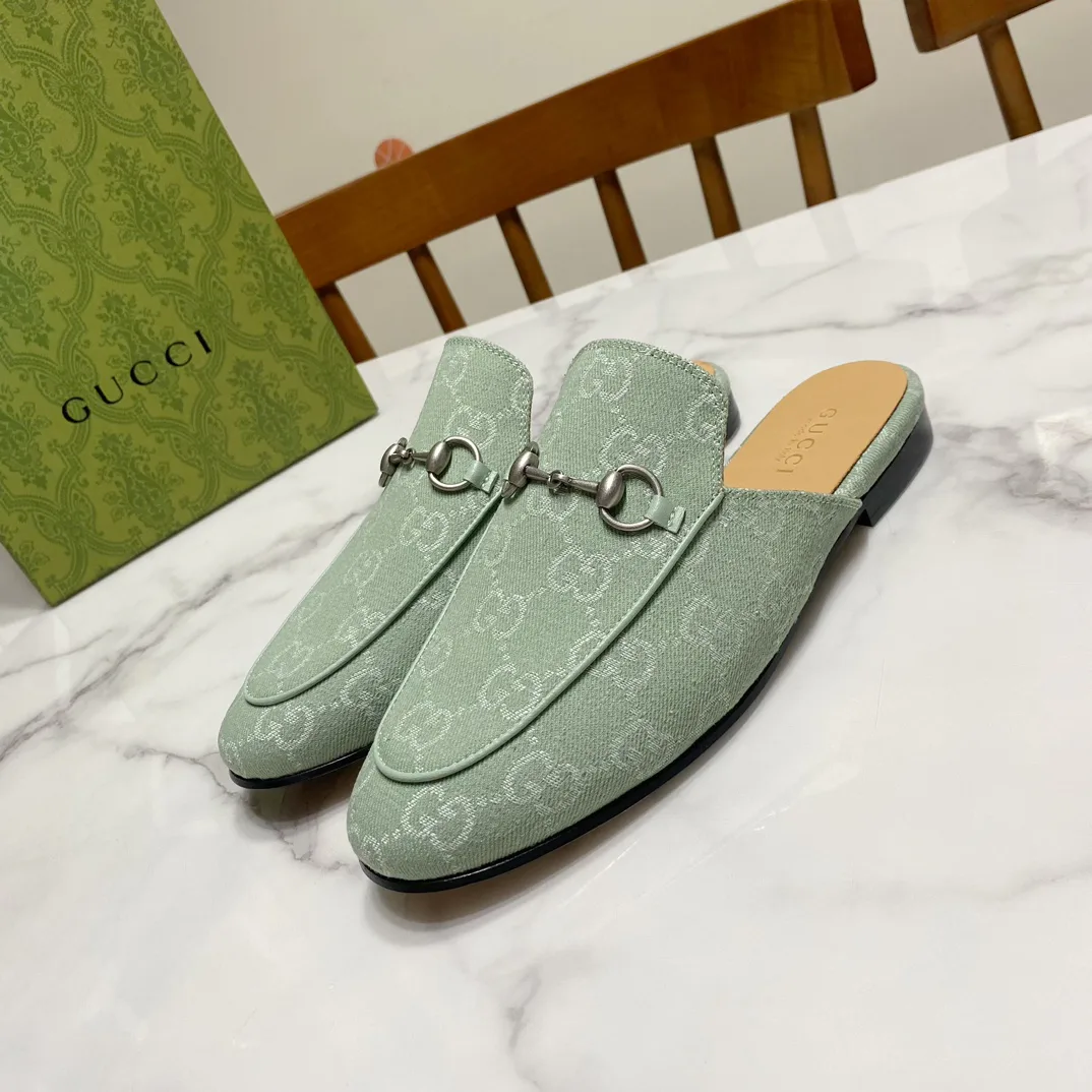 Women's Mules And Clogs GUCCI 17570570