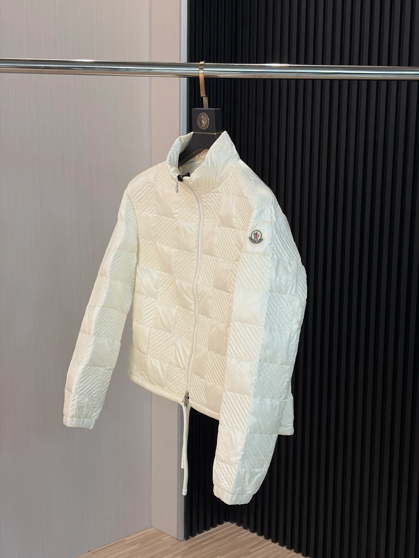 Men's Jackets And Down Jackets MONCLER 18434680
