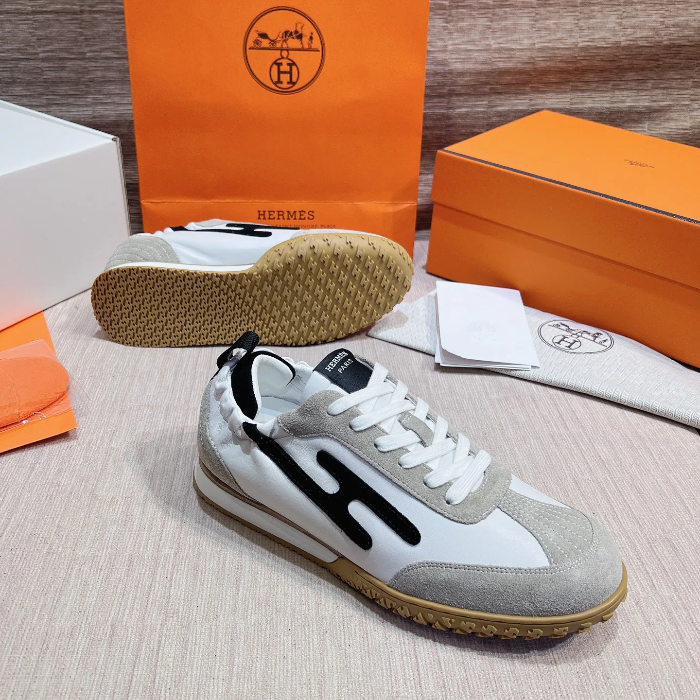 Men's Sneakers HERMES 17749543