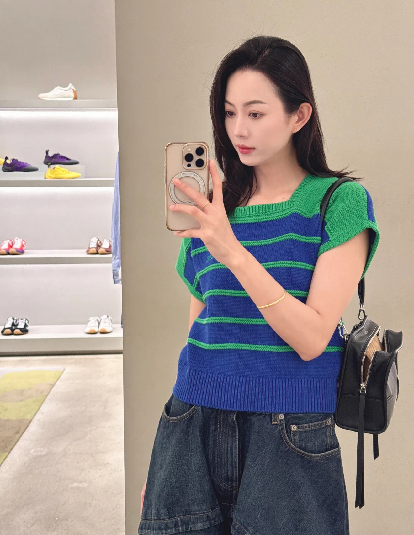 Women's T-Shirts LOEWE 17732546