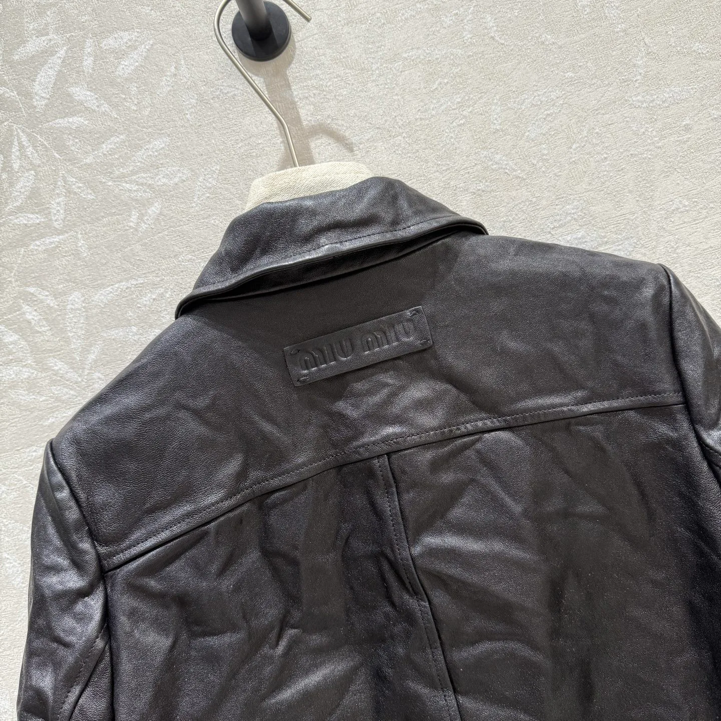 Women's Leather Jackets And Sheepskin Coats MIU MIU 18172602