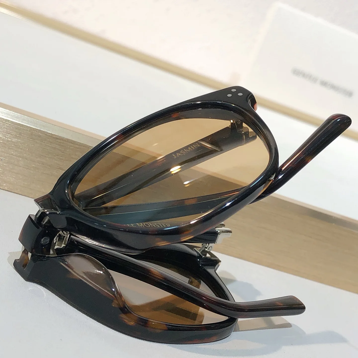 Glasses GENTLE MONSTER 17924894