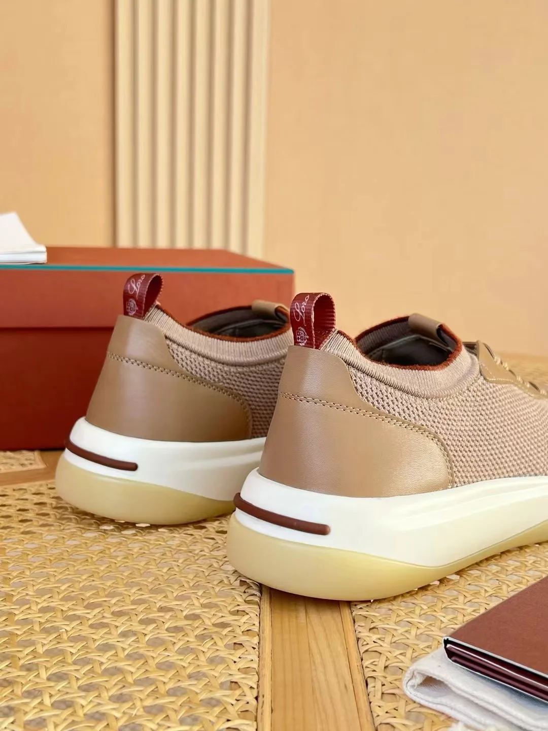 Men's Sneakers LORO PIANA 18382795