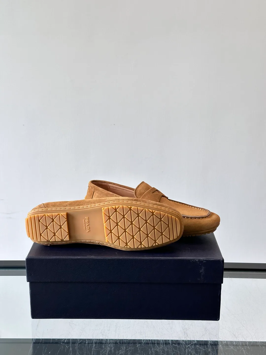 Men's Loafers And Dress Shoes PRADA 17447556