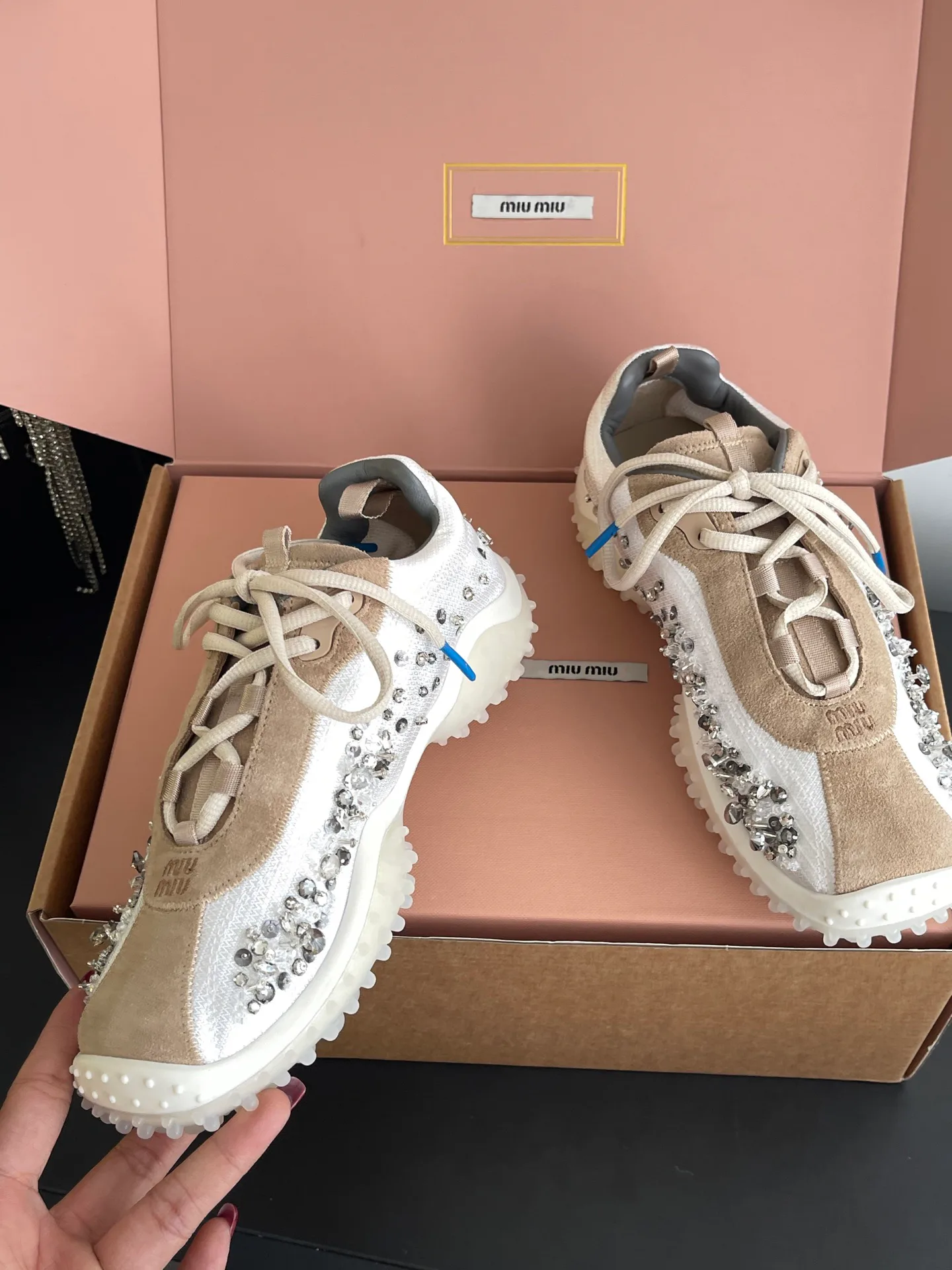 Women's Sneakers MIU MIU 17554328