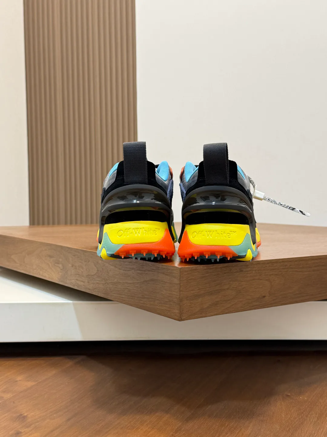 Women's Sneakers OFF-WHITE 17908776