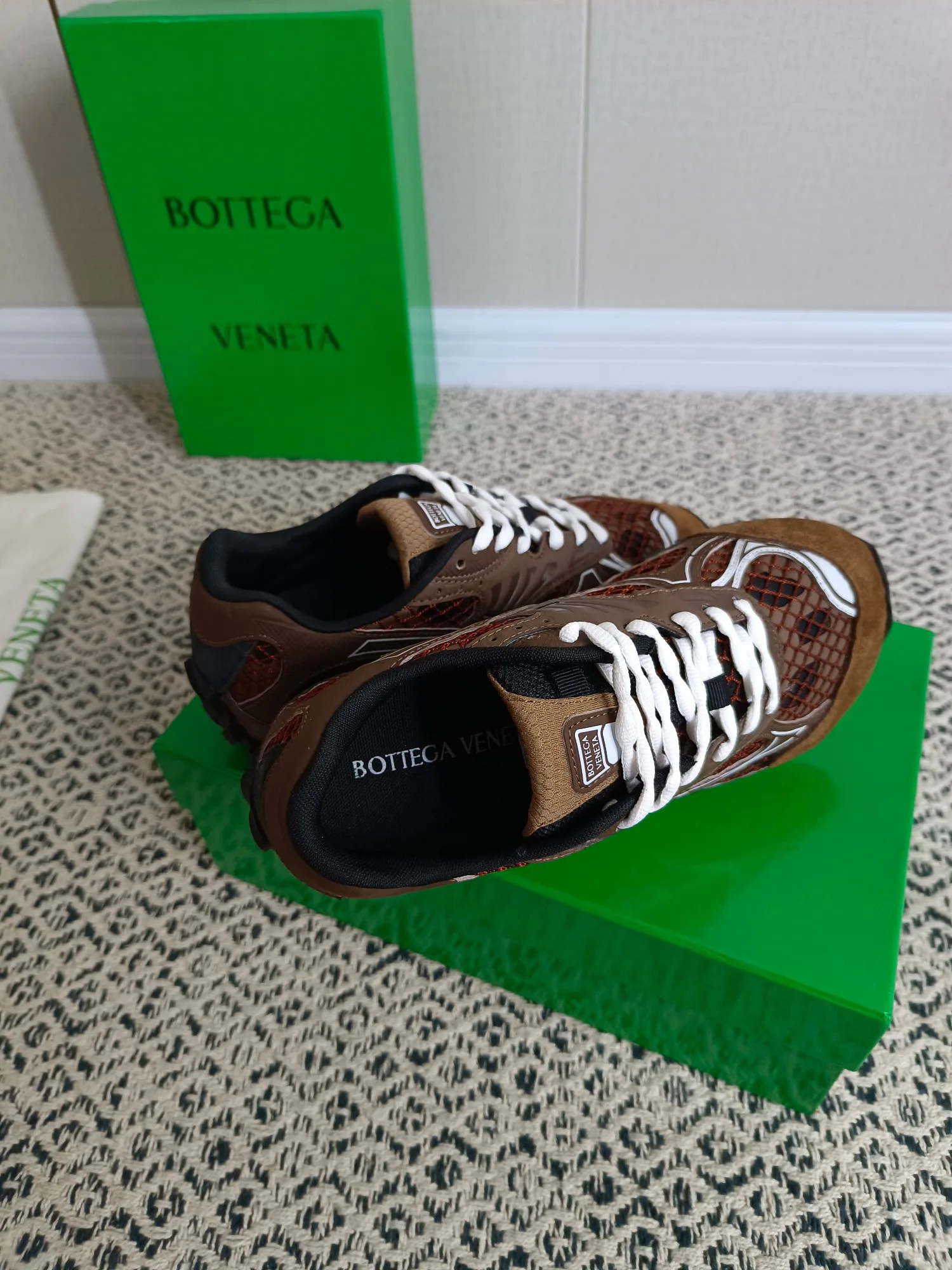 Women's Sneakers BOTTEGA VENETA 18273982