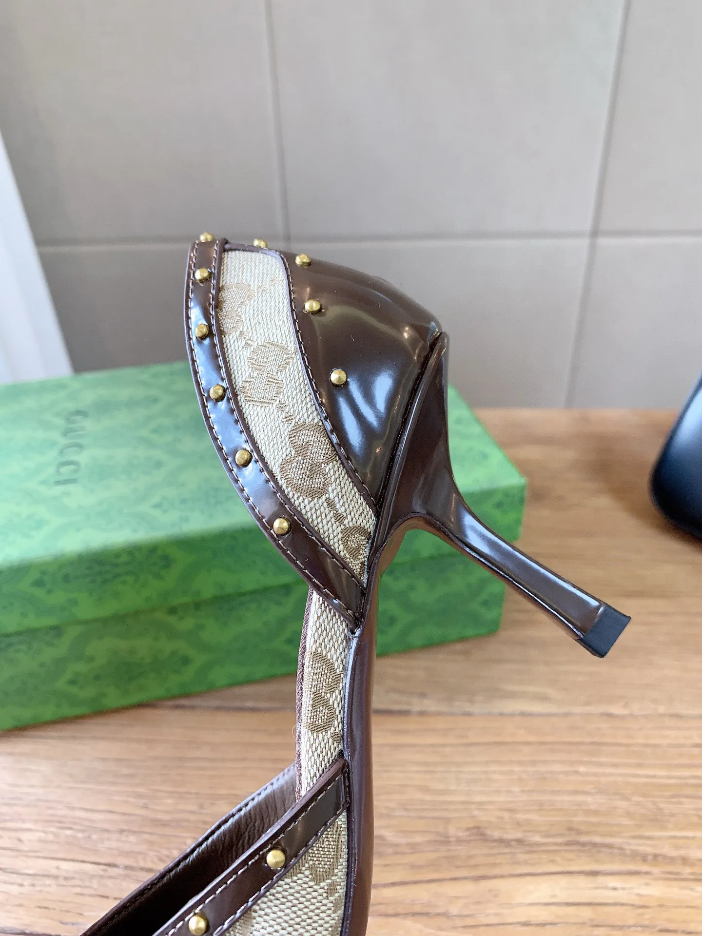 Women's Heels GUCCI 17432048