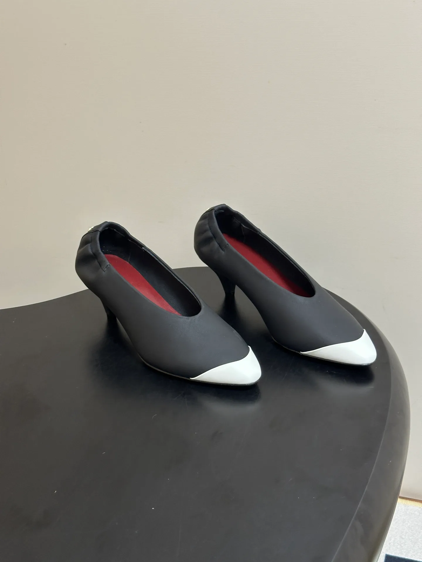 Women's Heels CHANEL 18049187