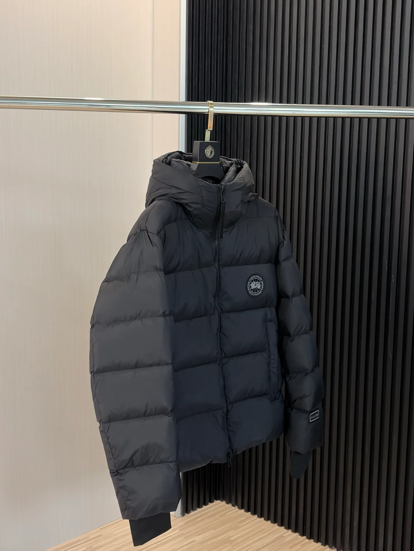 Women's Jackets And Down Jackets CANADA GOOSE 18391748
