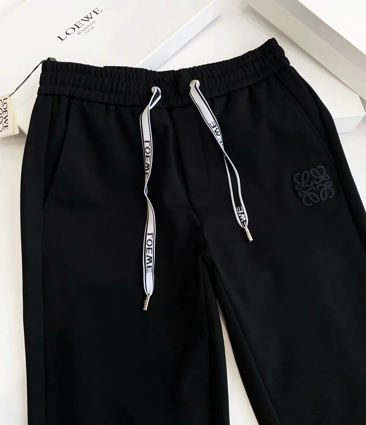Men's Trousers LOEWE 18161923