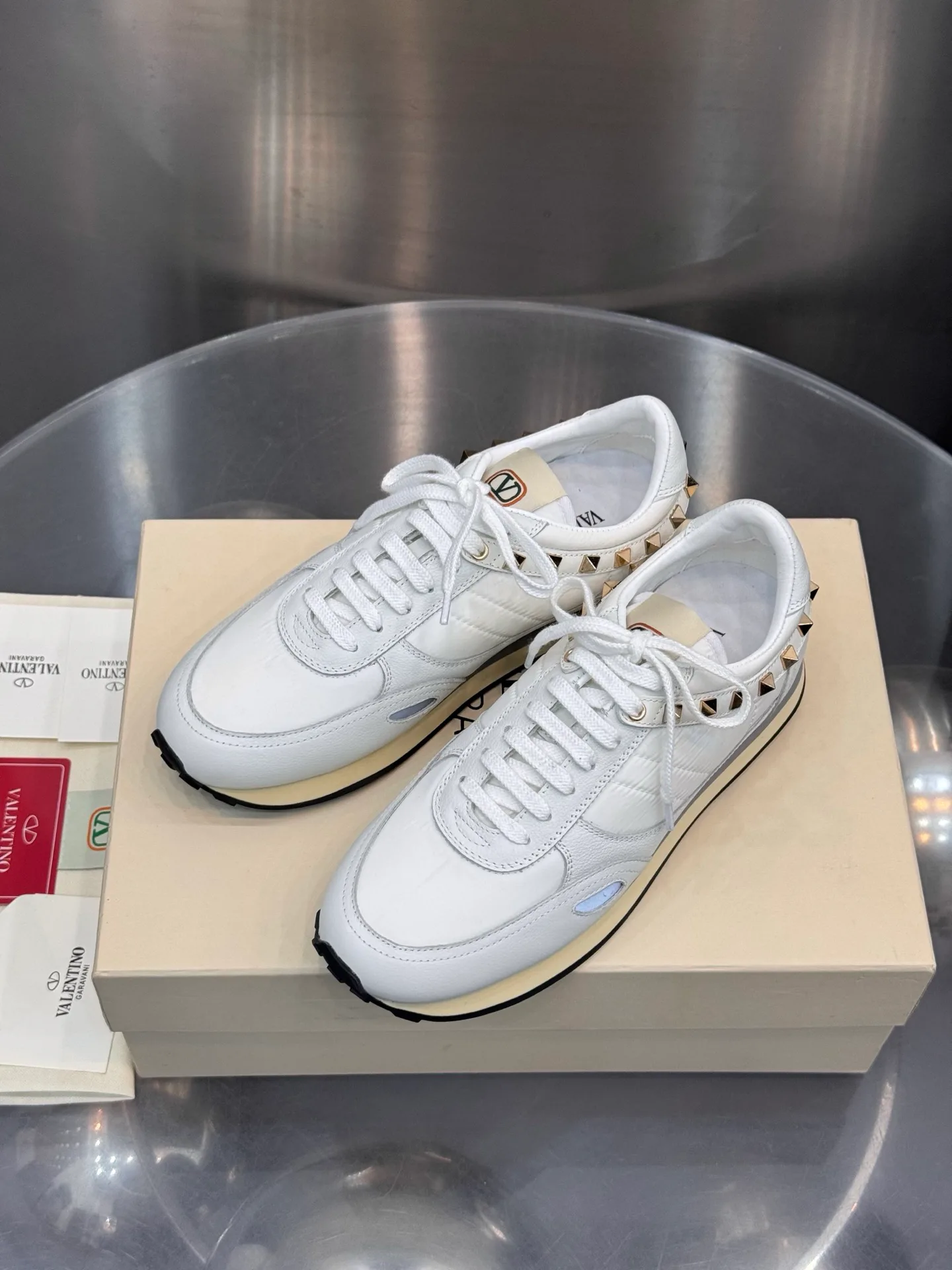 Women's Sneakers VALENTINO 18202512