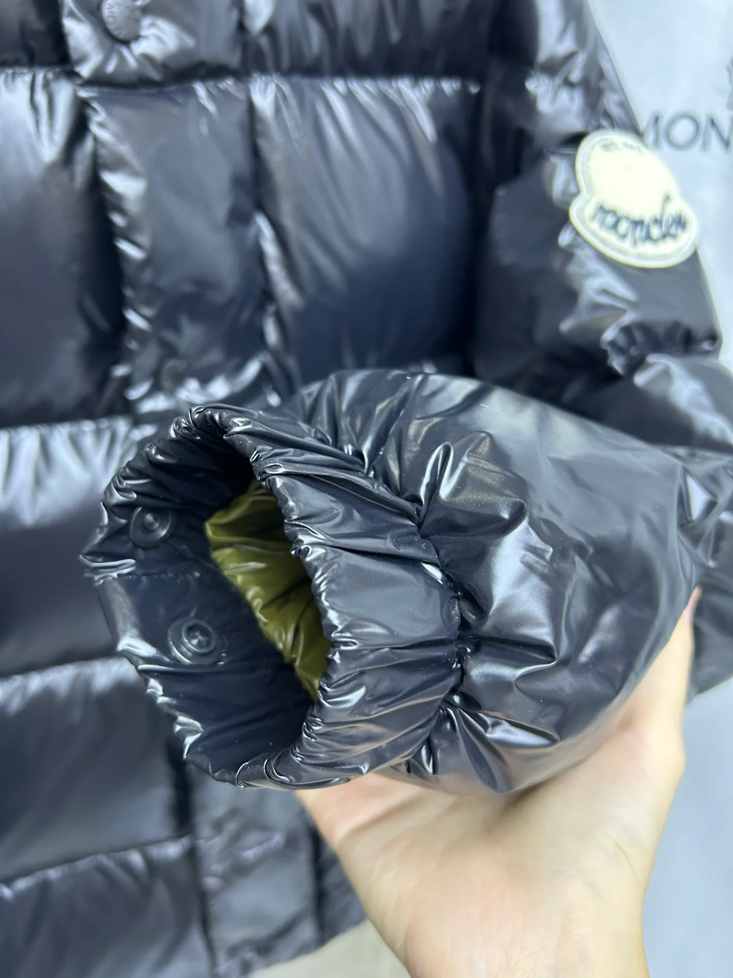 Men's Jackets And Down Jackets MONCLER 18188954