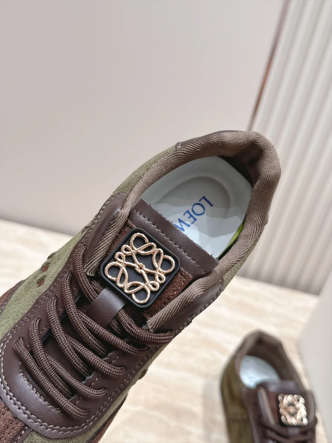 Women's Sneakers LOEWE 18286003