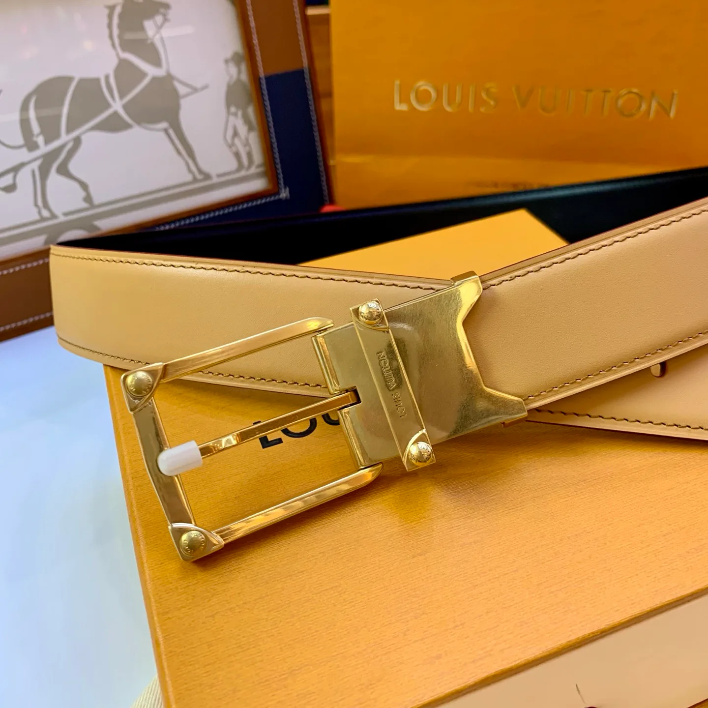 Belts LOUIS VUITTON 17638922