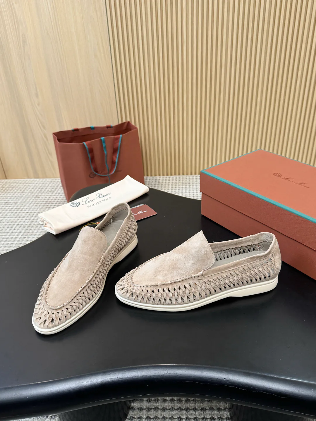Women's Loafers And Moccasins LORO PIANA 18233088
