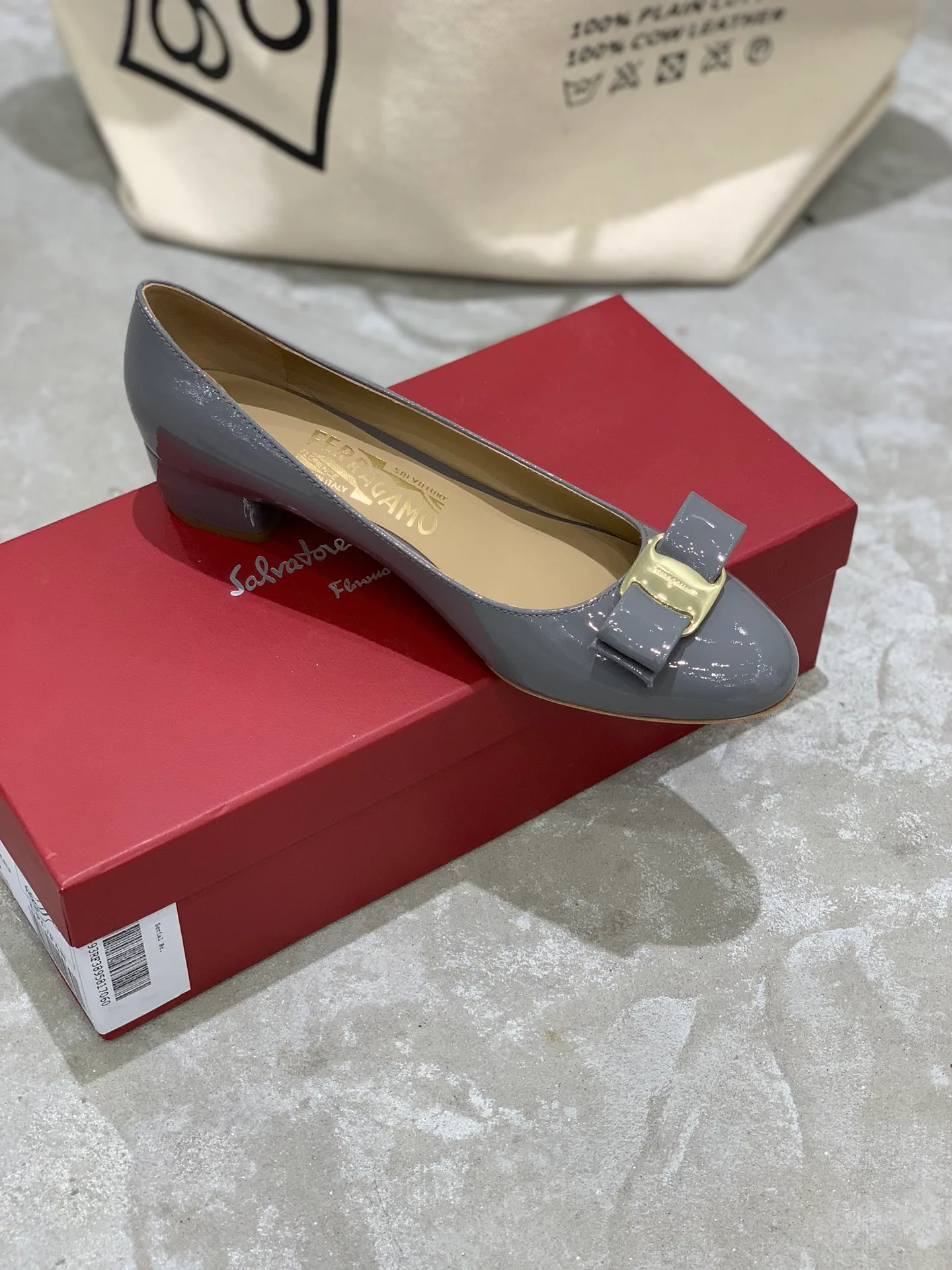 Women's Ballet Flats SALVATORE FERRAGAMO 18340697