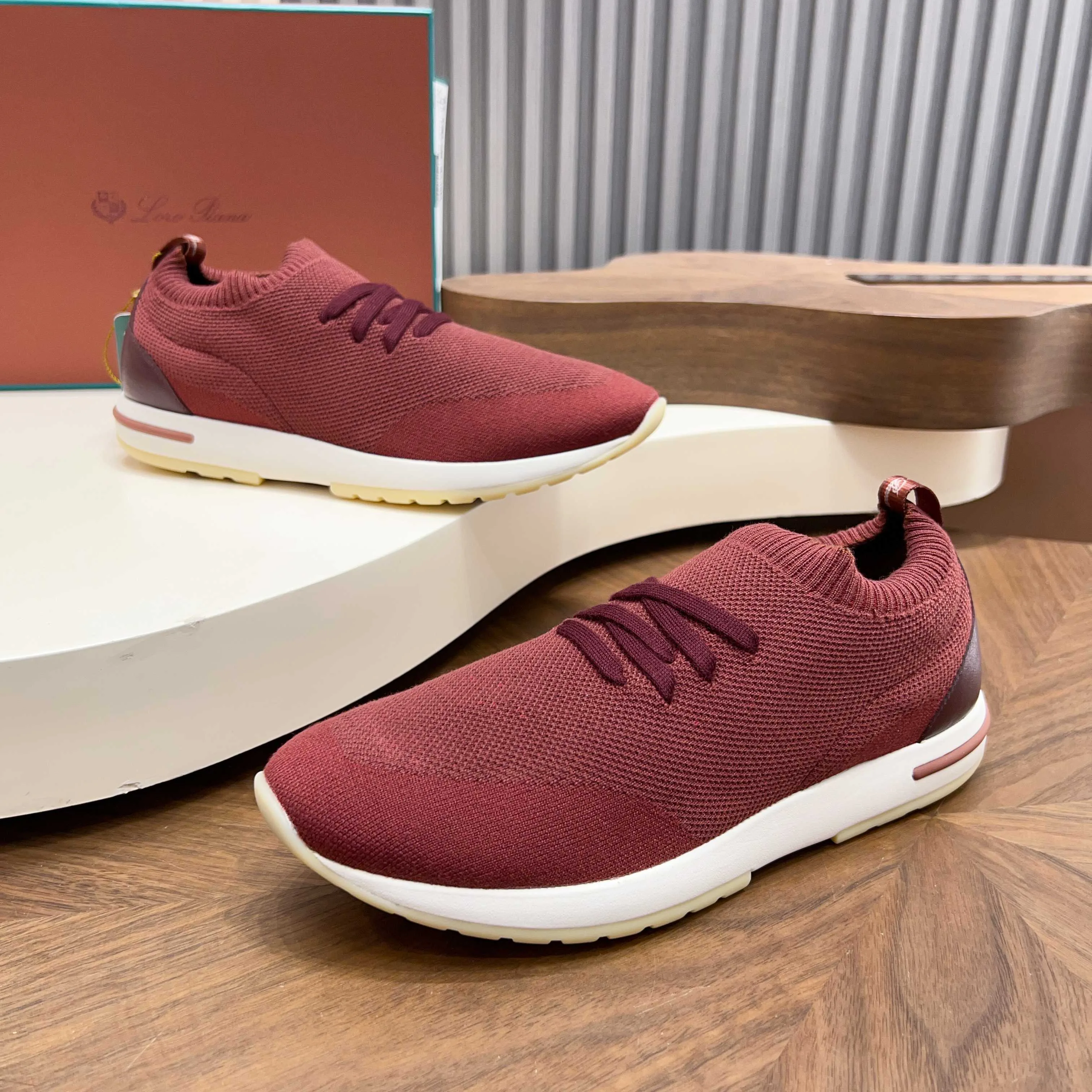 Men's Sneakers LORO PIANA 18250753