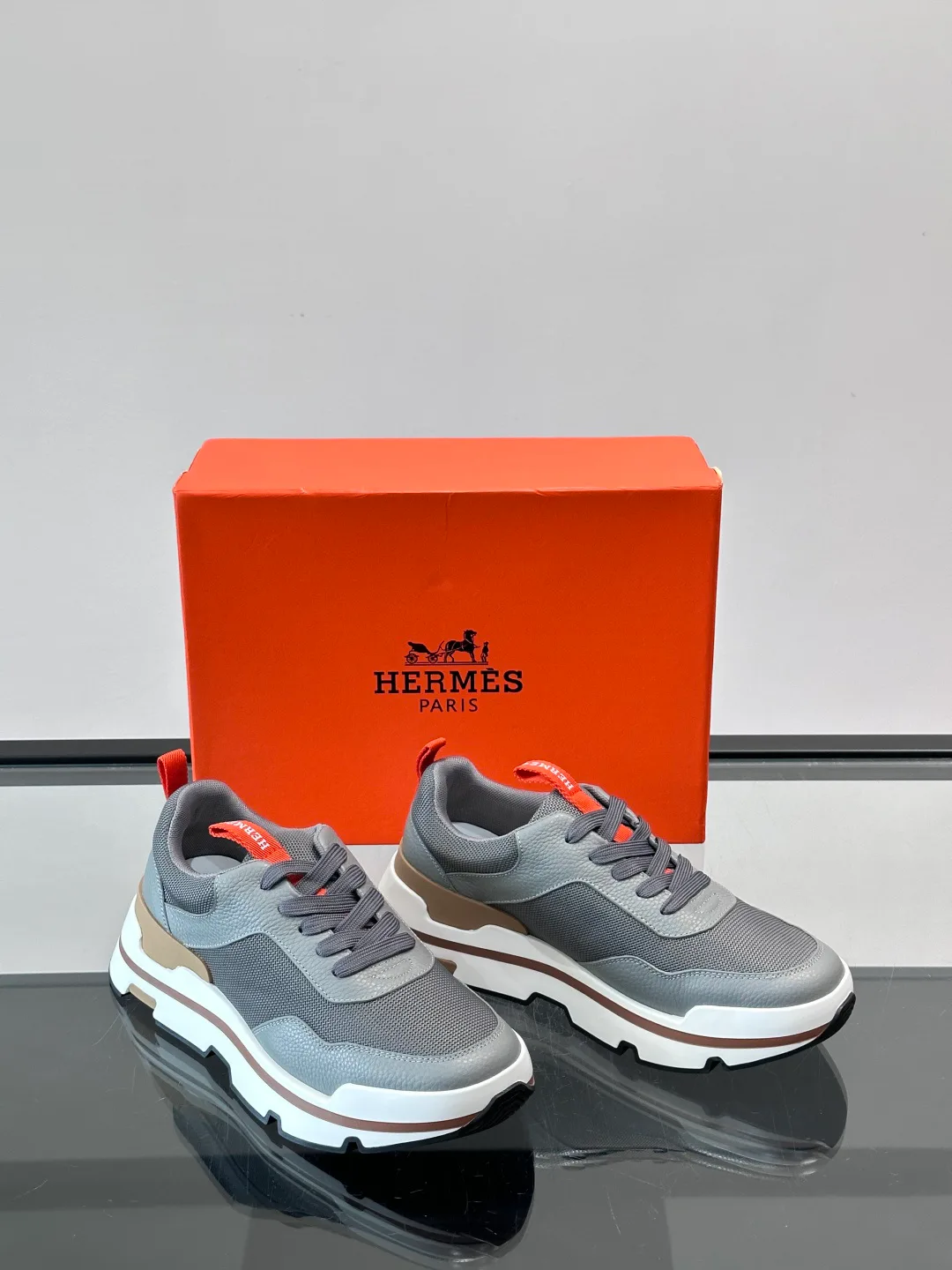 Men's Sneakers HERMES 17689306