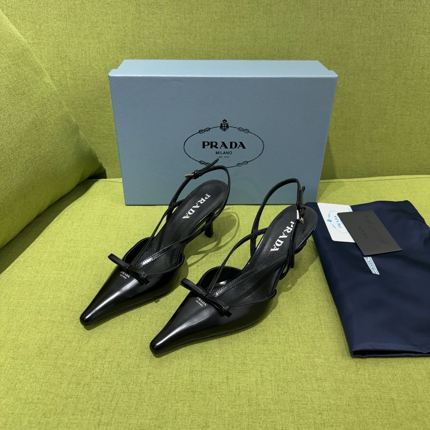Туфли Женские Prada 18662535