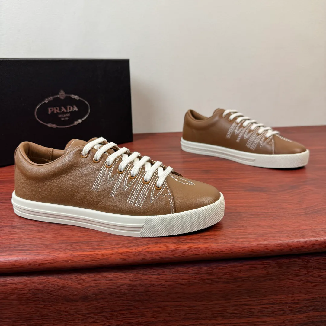 Men's Sneakers PRADA 19545851