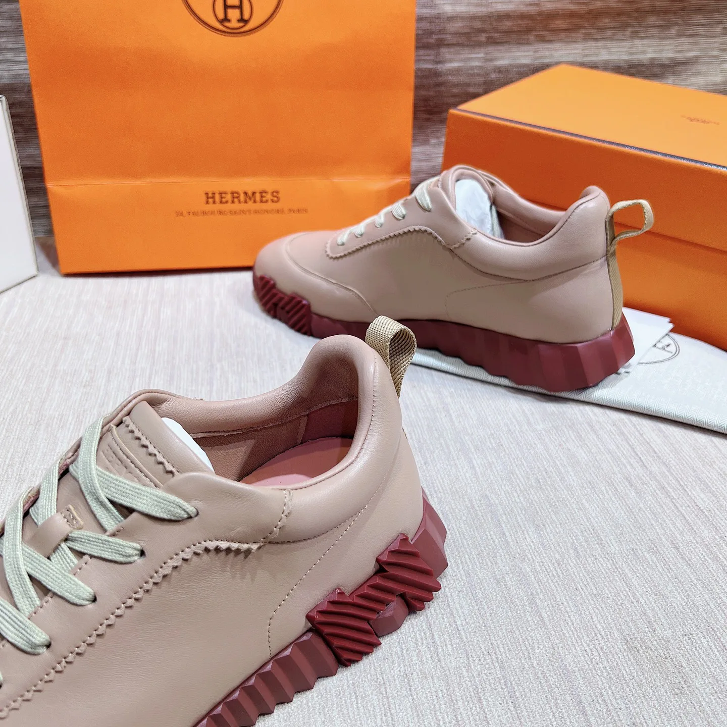 Women's Sneakers HERMES 17749547