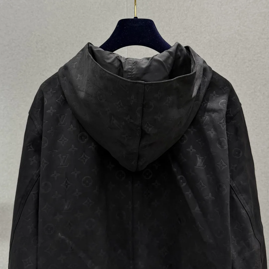 Men's Jackets And Down Jackets LOUIS VUITTON 17721133
