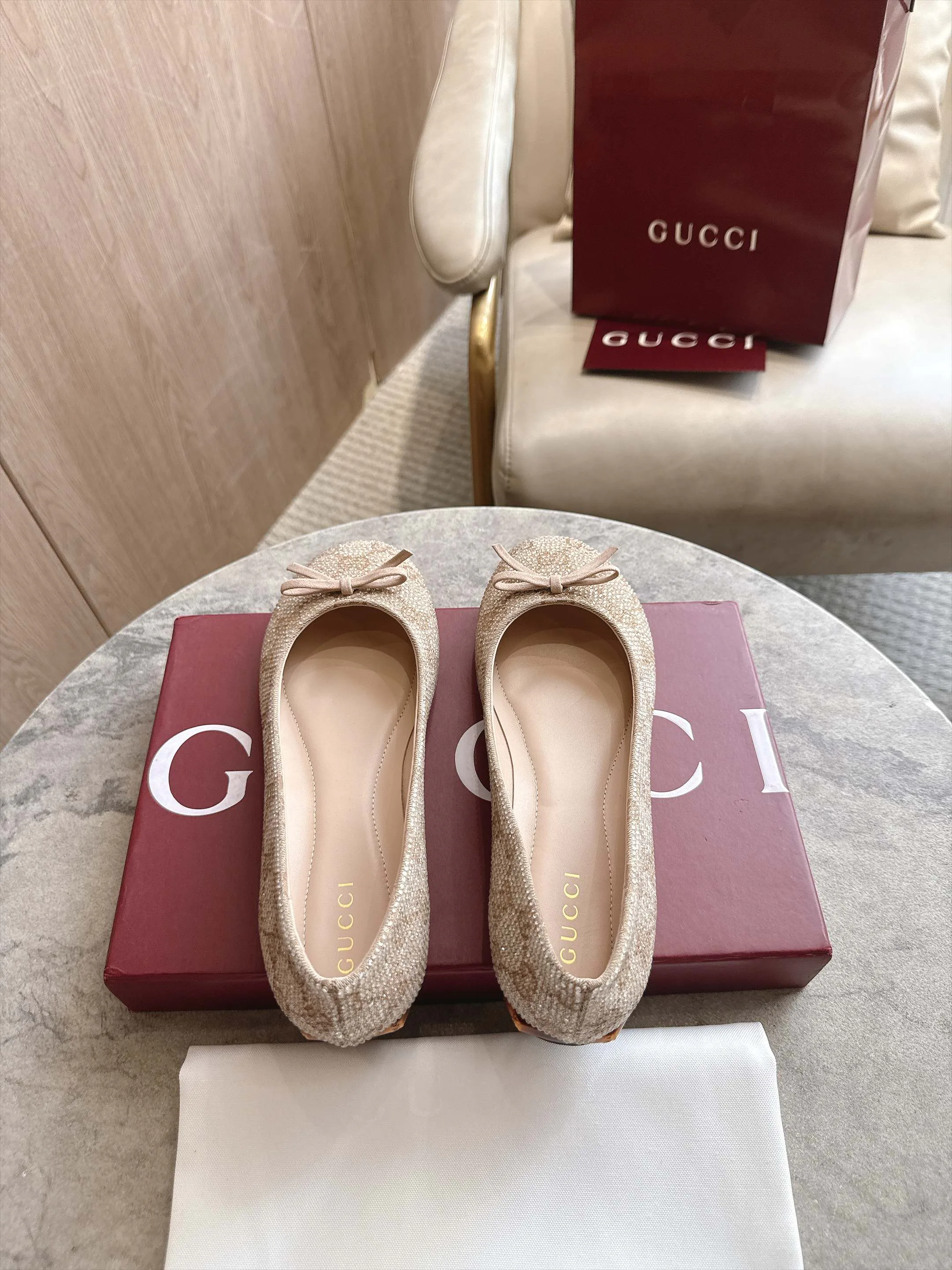 Women's Ballet Flats GUCCI 18400910
