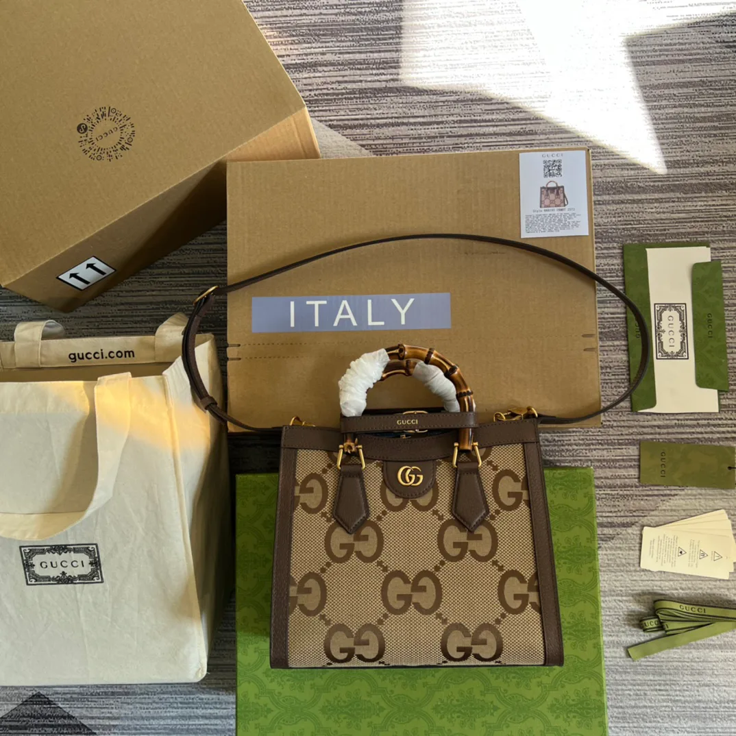 Women's Classic Handbags GUCCI 17949132