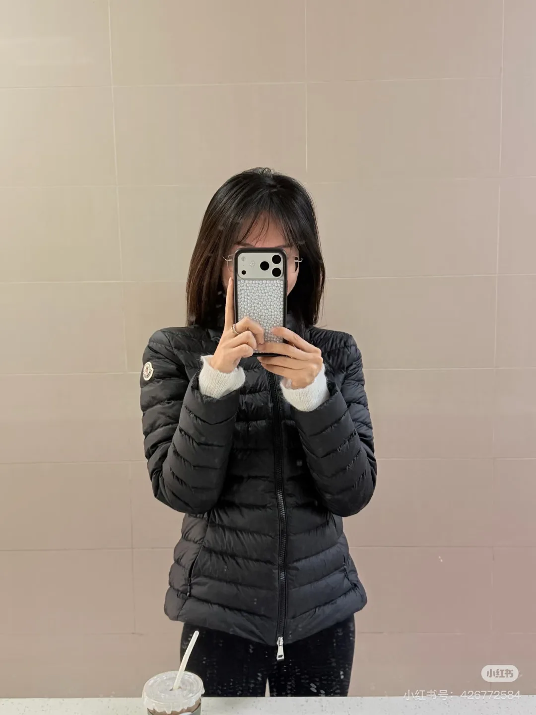 Women's Jackets And Down Jackets MONCLER 18517133