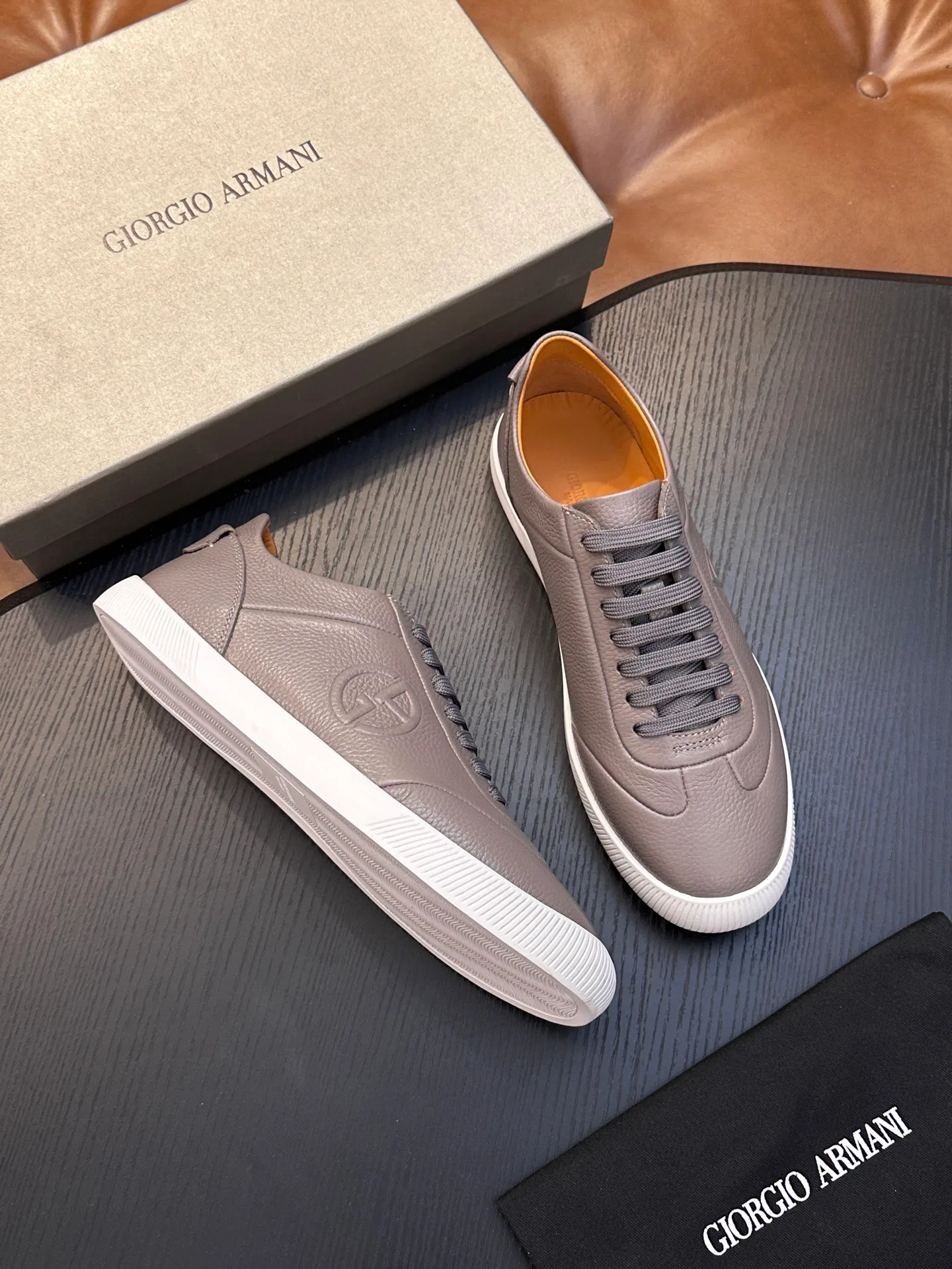 Men's Sneakers ARMANI 18118646