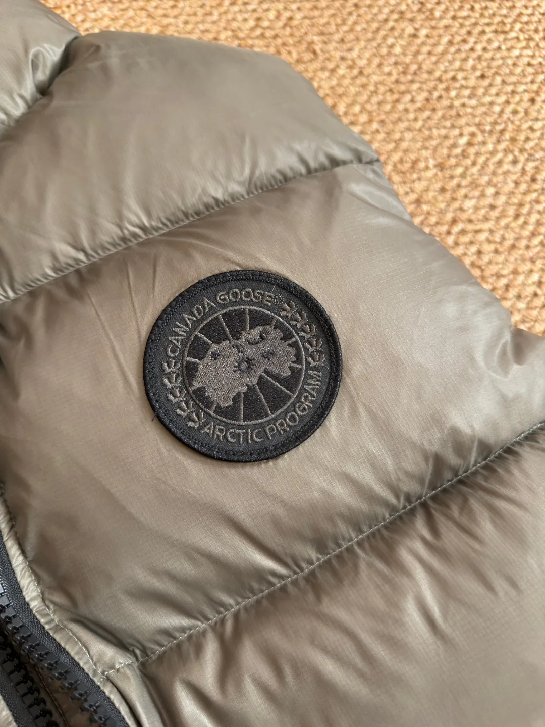 Women's Vests CANADA GOOSE 18336867