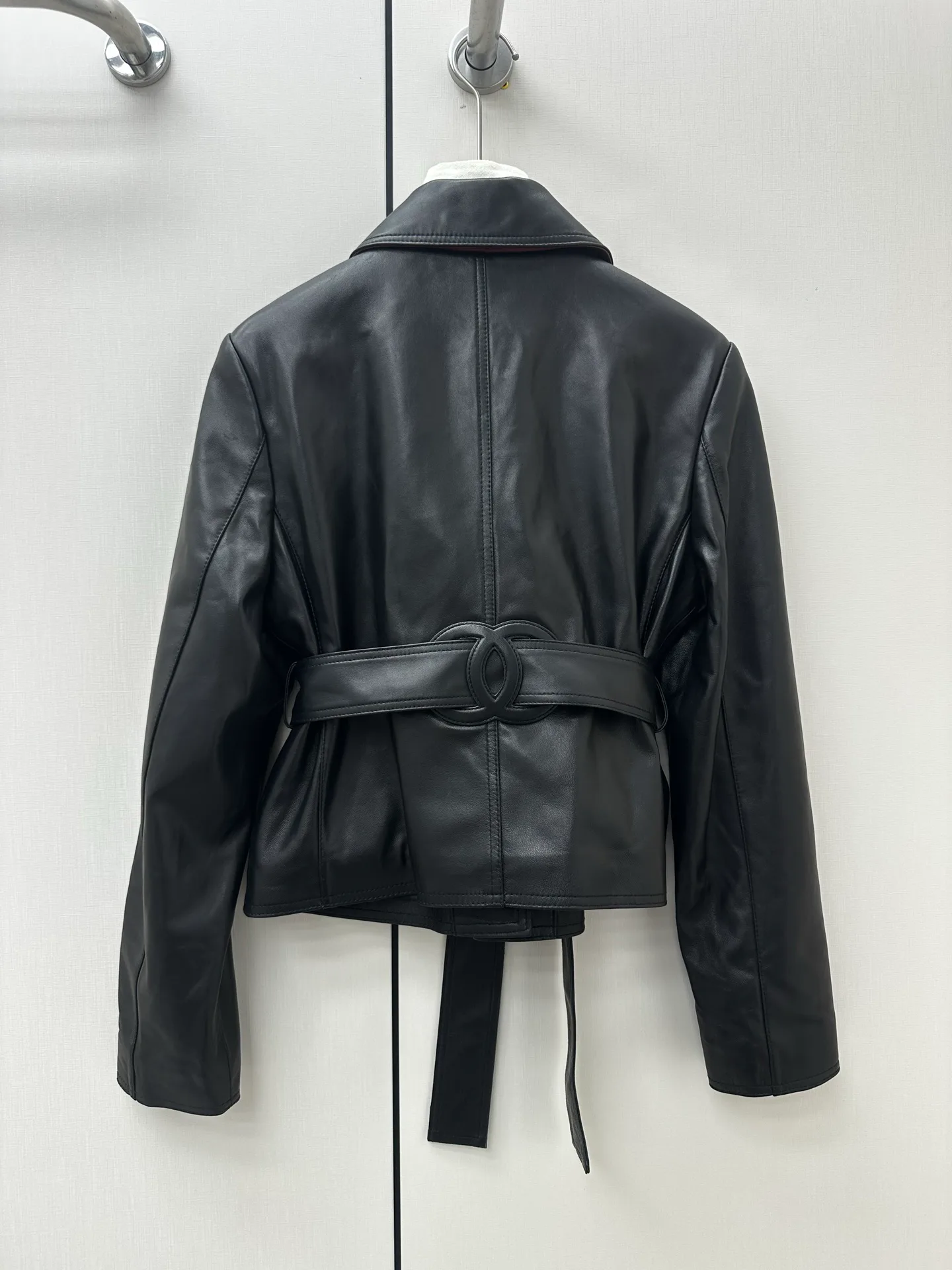 Women's Leather Jackets And Sheepskin Coats CHANEL 17841666
