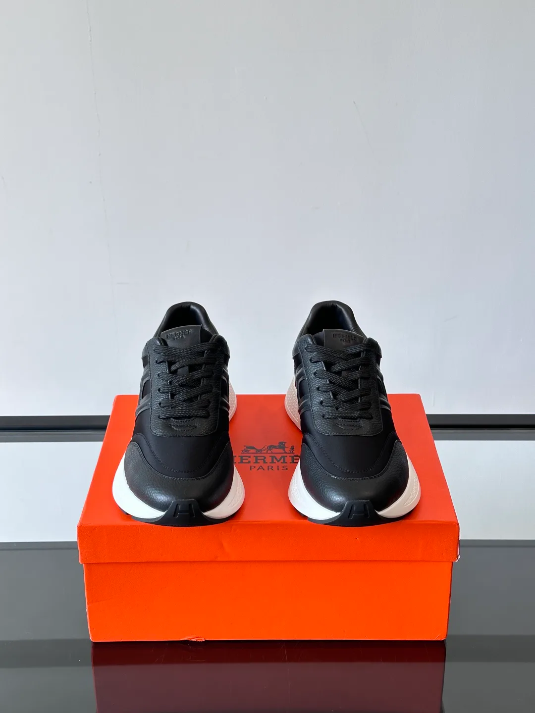 Men's Sneakers HERMES 17906829