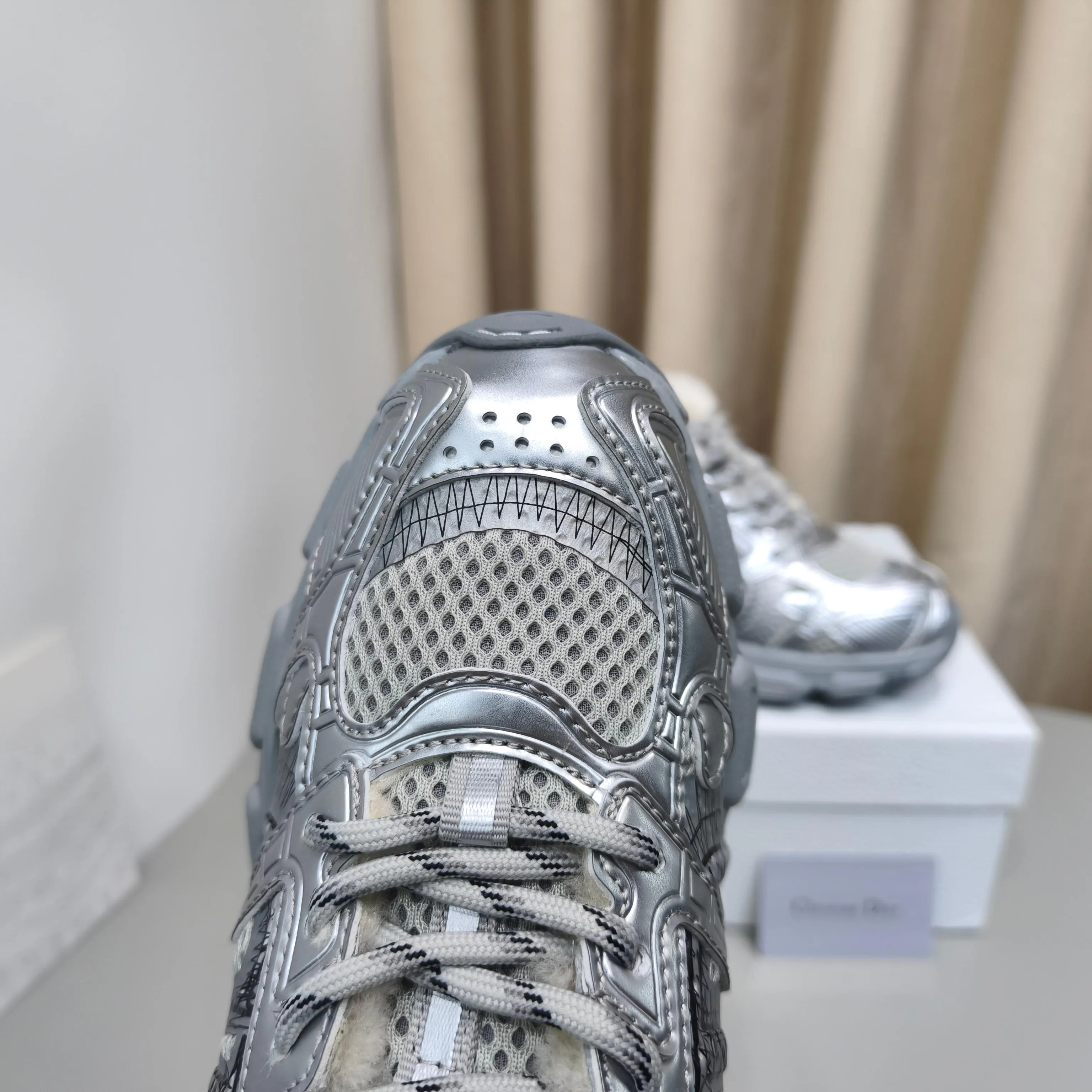 Women's Sneakers CHRISTIAN DIOR 17988714
