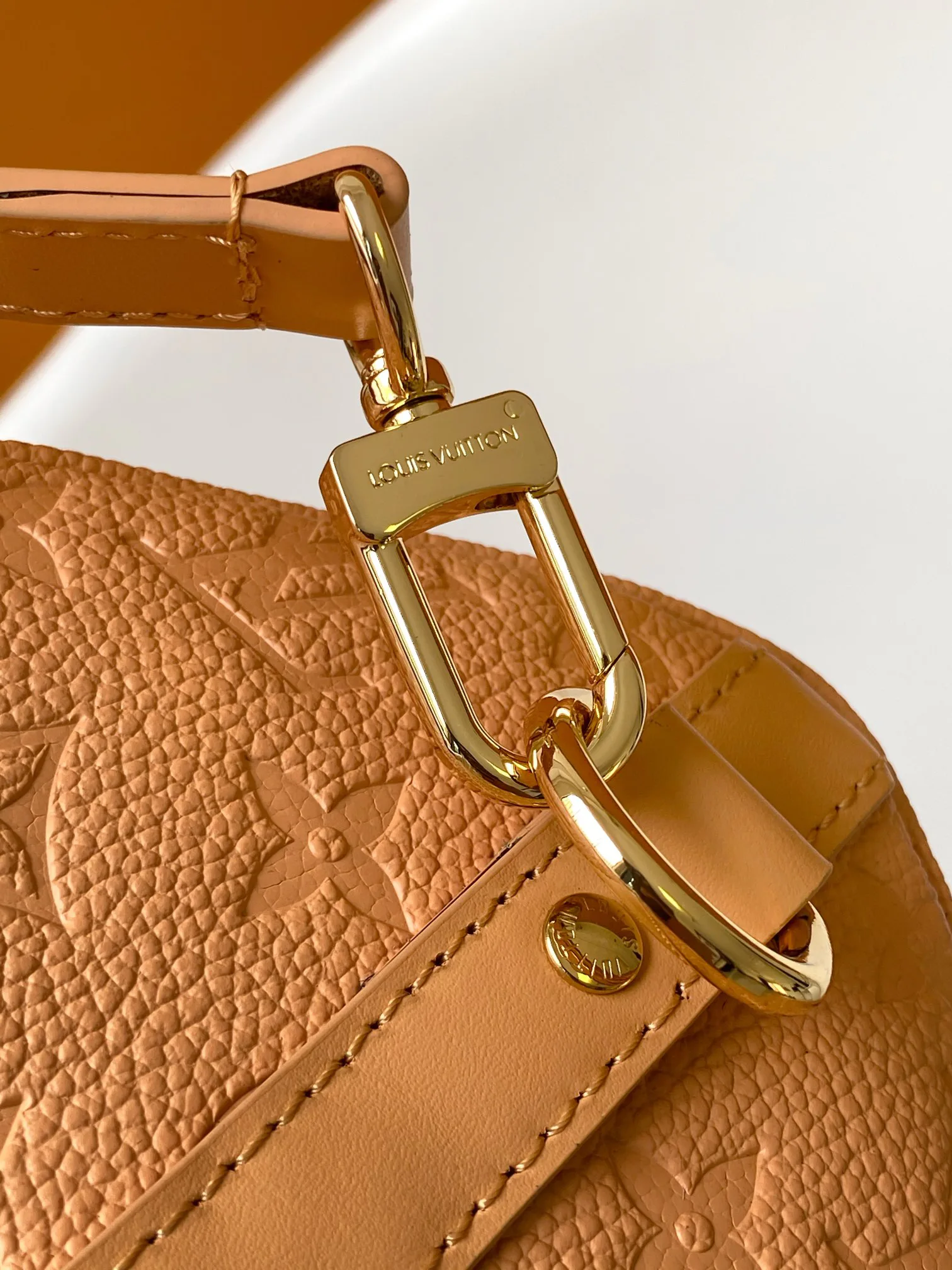 Women's Classic Handbags LOUIS VUITTON 17949197