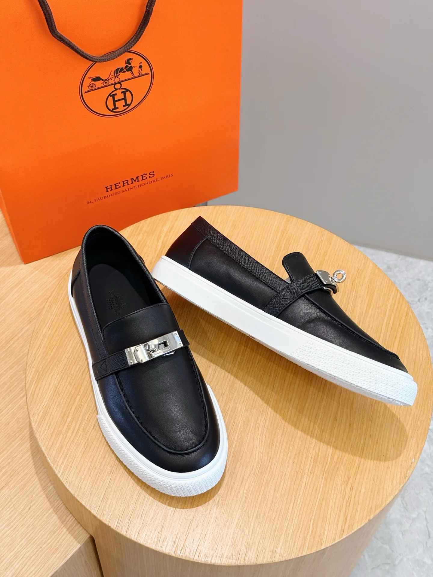 Men's Loafers And Dress Shoes HERMES 17933929