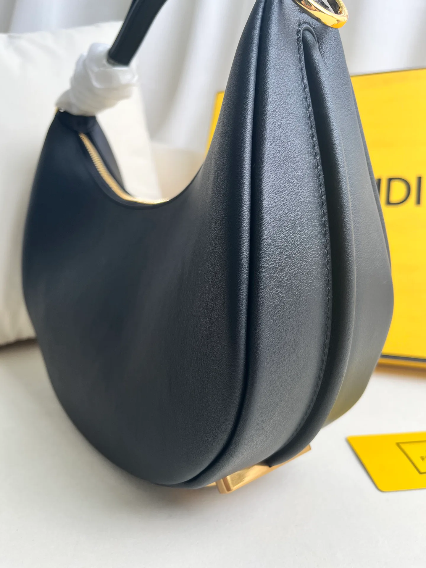Women's Classic Handbags FENDI 17542200