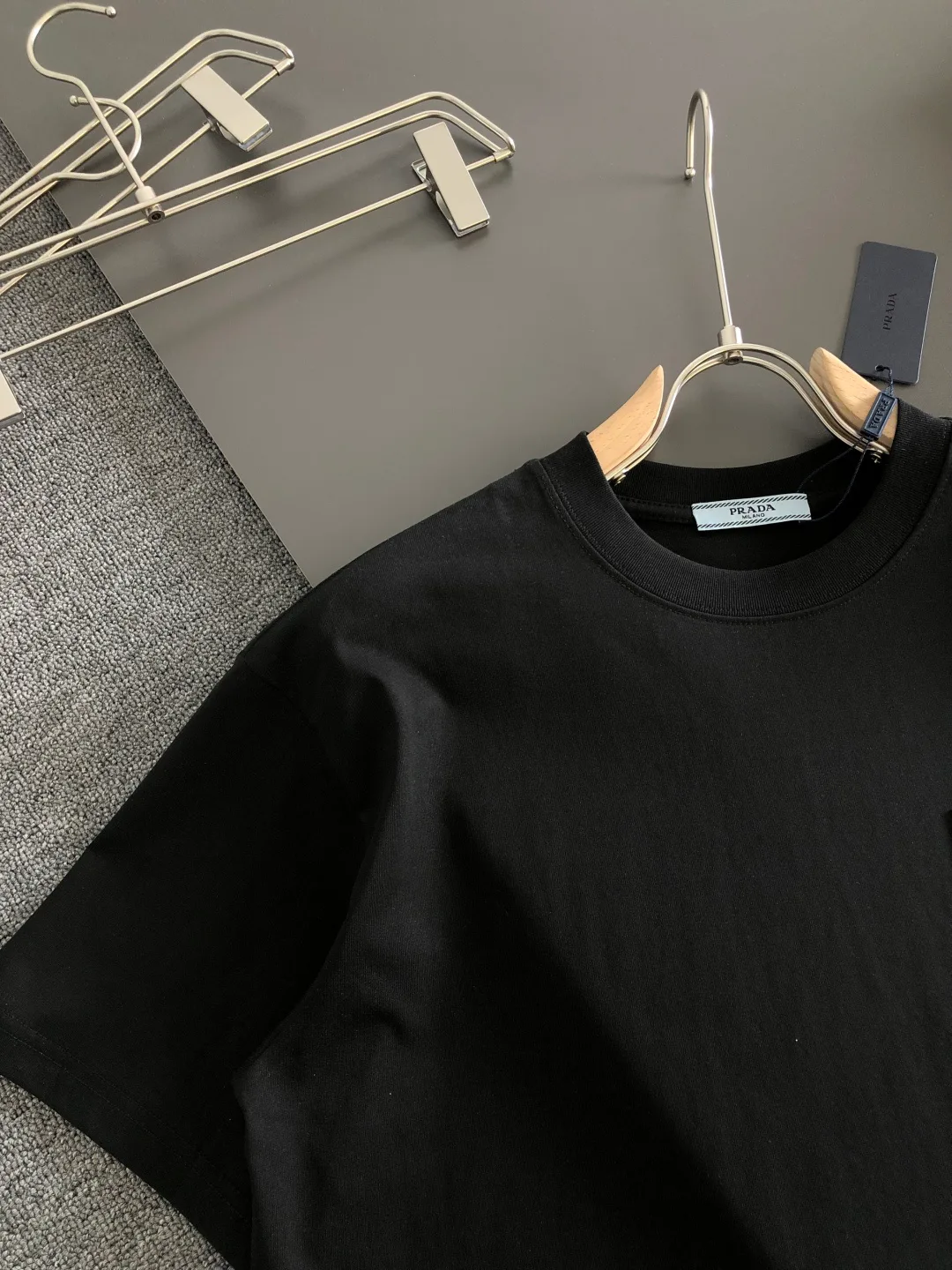 Men's T-Shirts PRADA 17642120