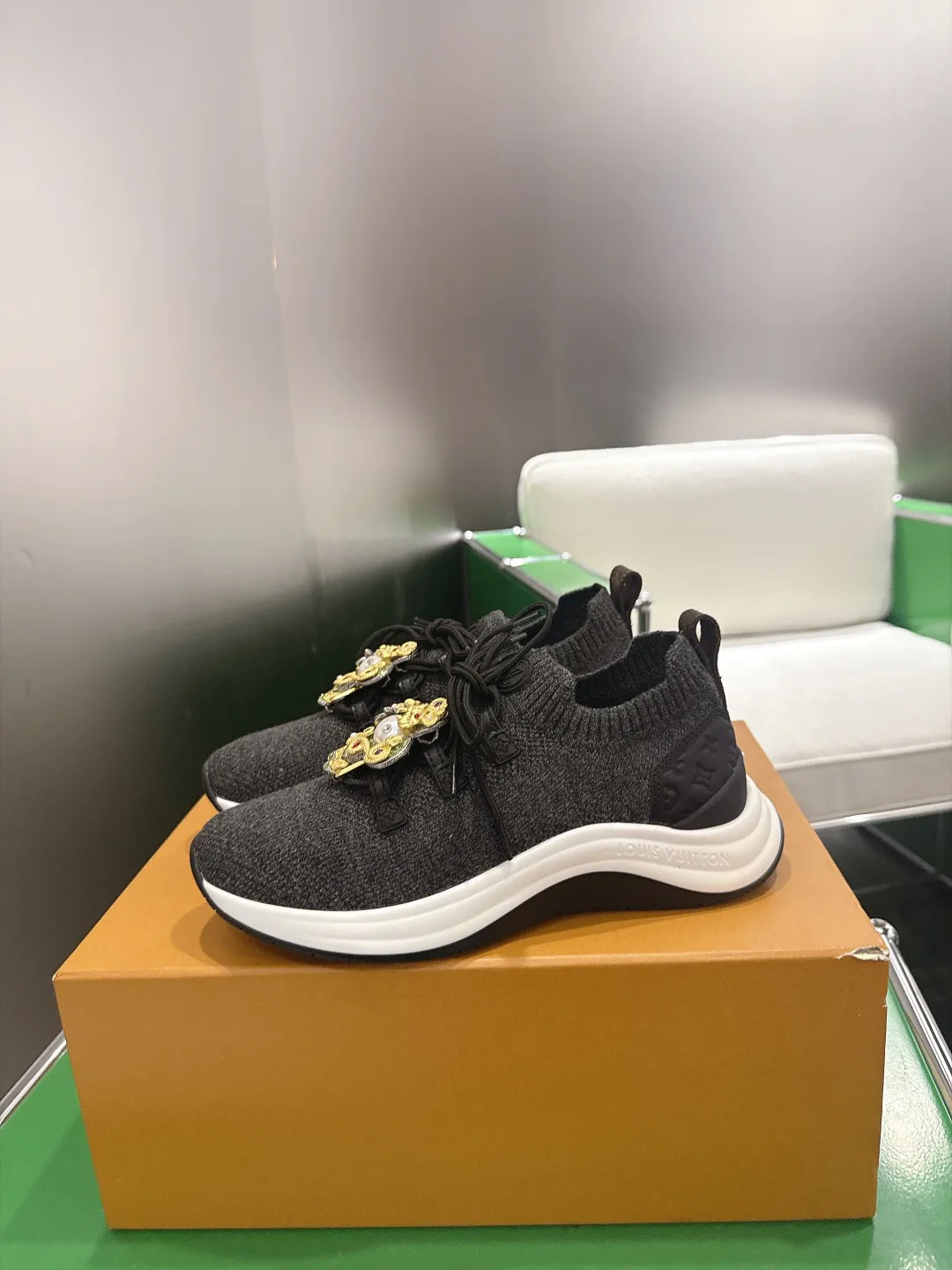 Women's Sneakers LORO PIANA 18011790