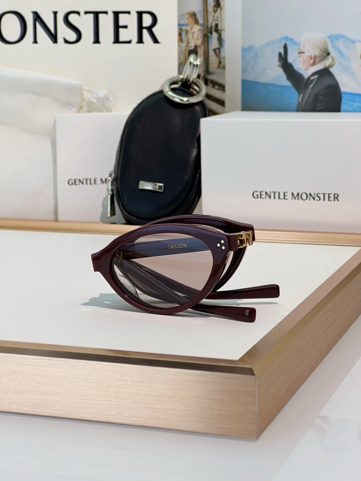 Glasses GENTLE MONSTER 17535227