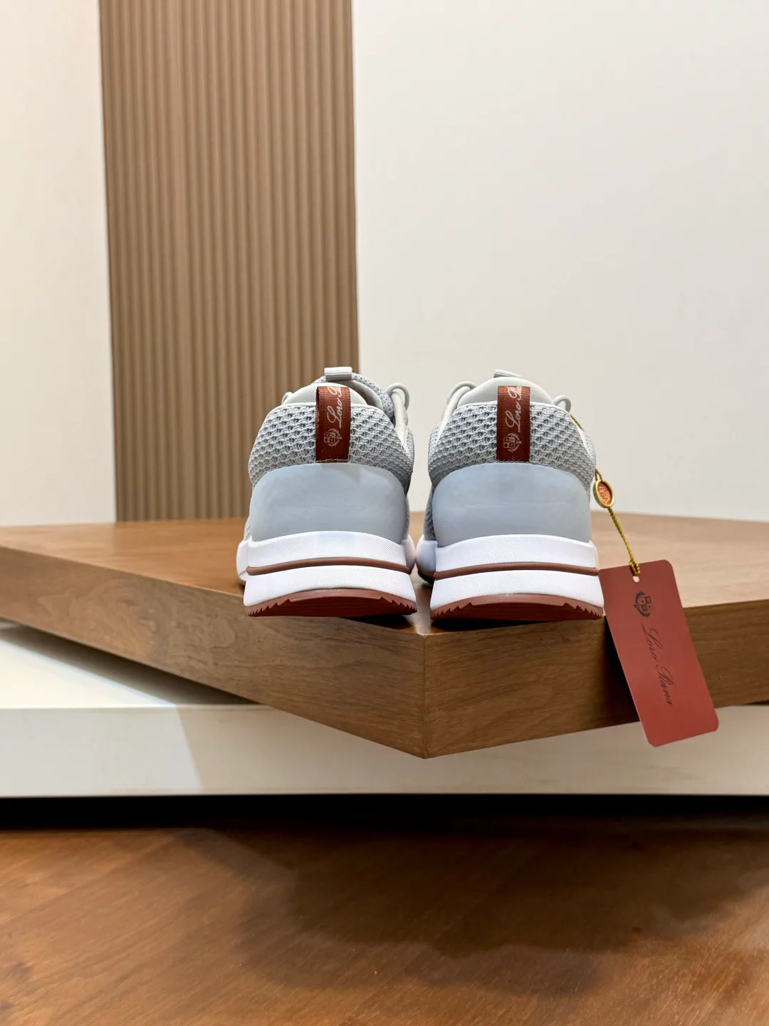 Men's Sneakers LORO PIANA 17830565