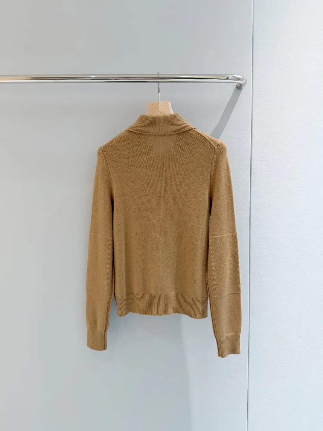 Women's Jumpers And Sweaters BURBERRY 18049830