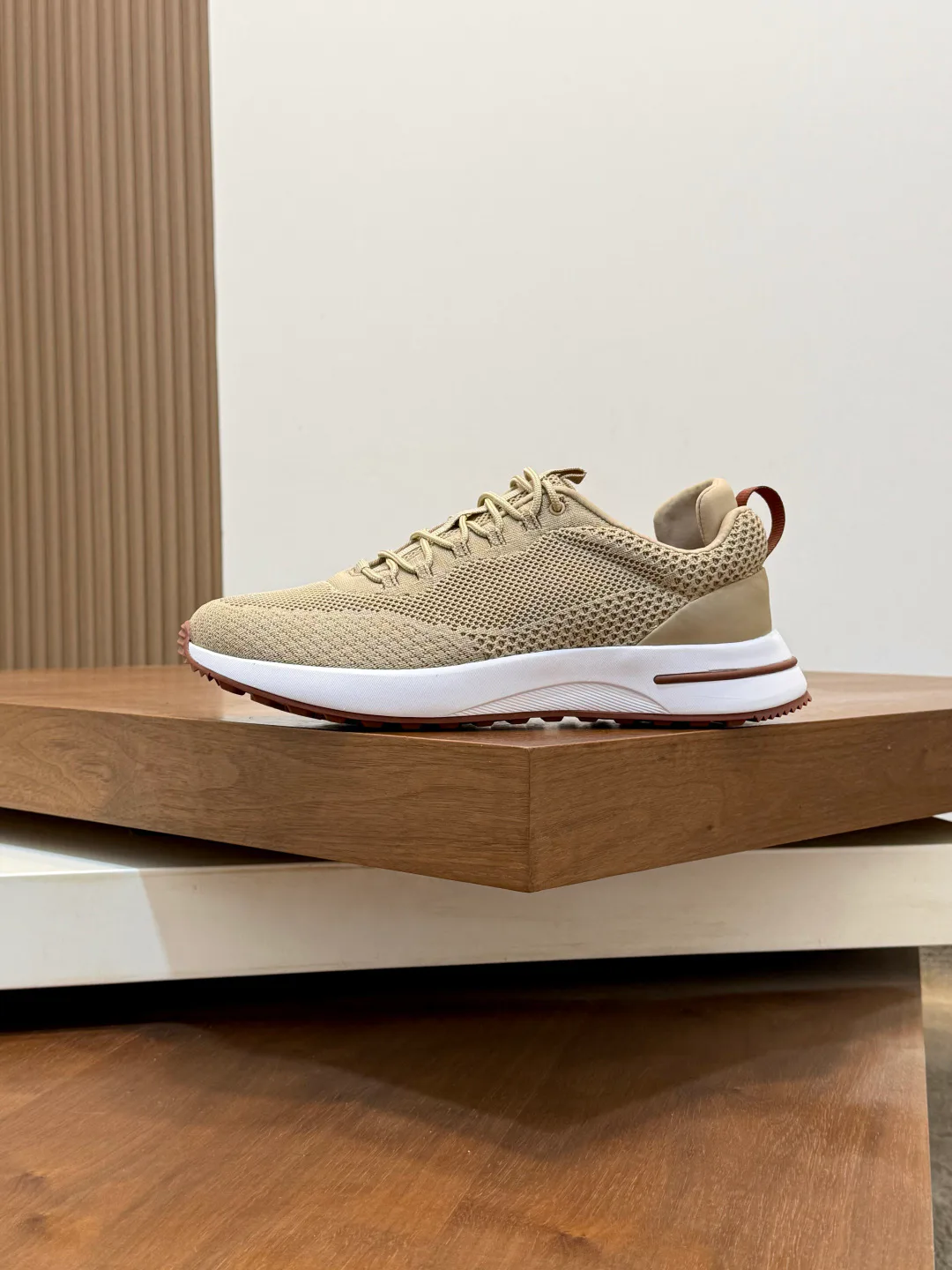 Men's Sneakers LORO PIANA 17830563
