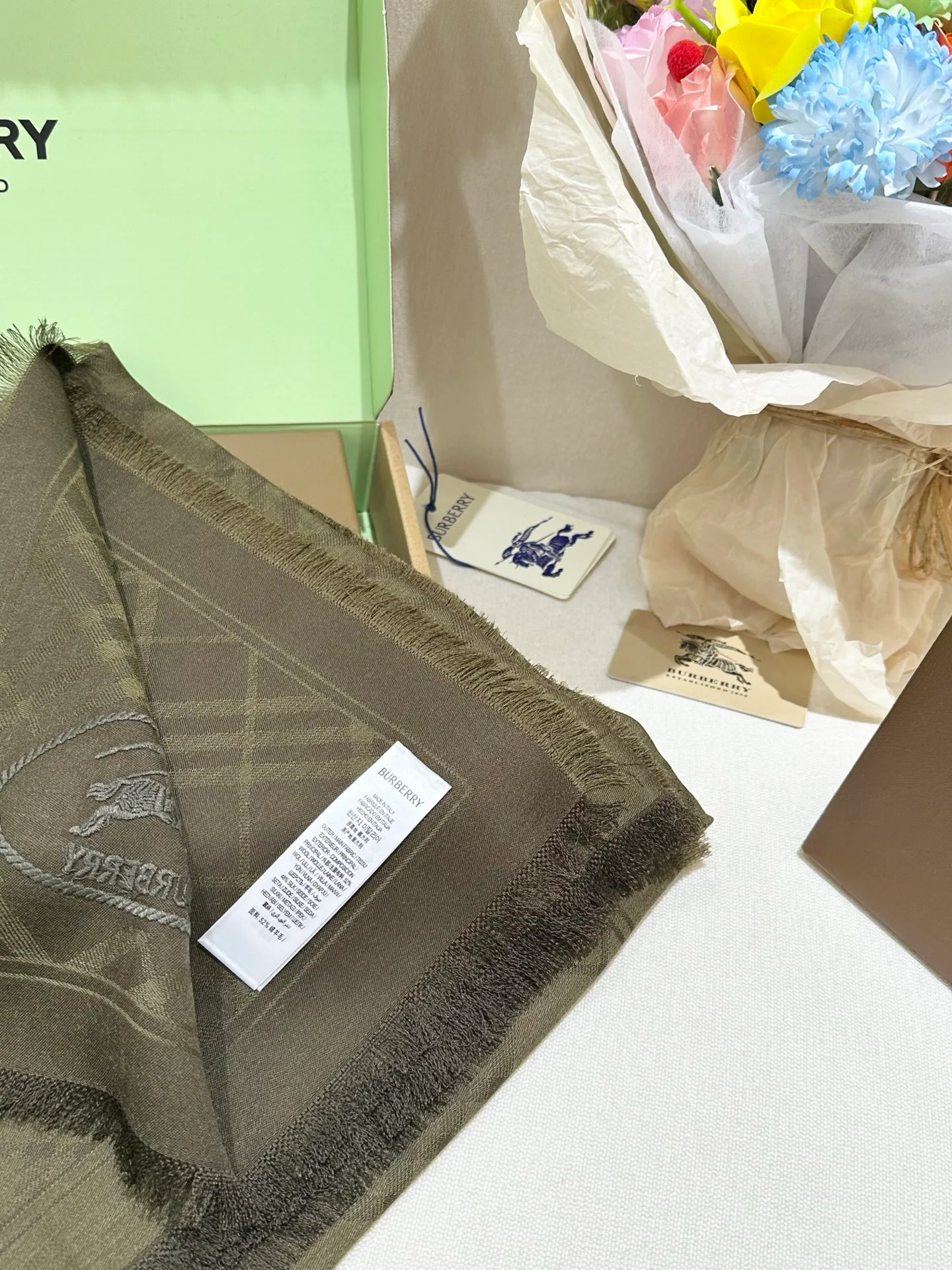 Scarves BURBERRY 17916826