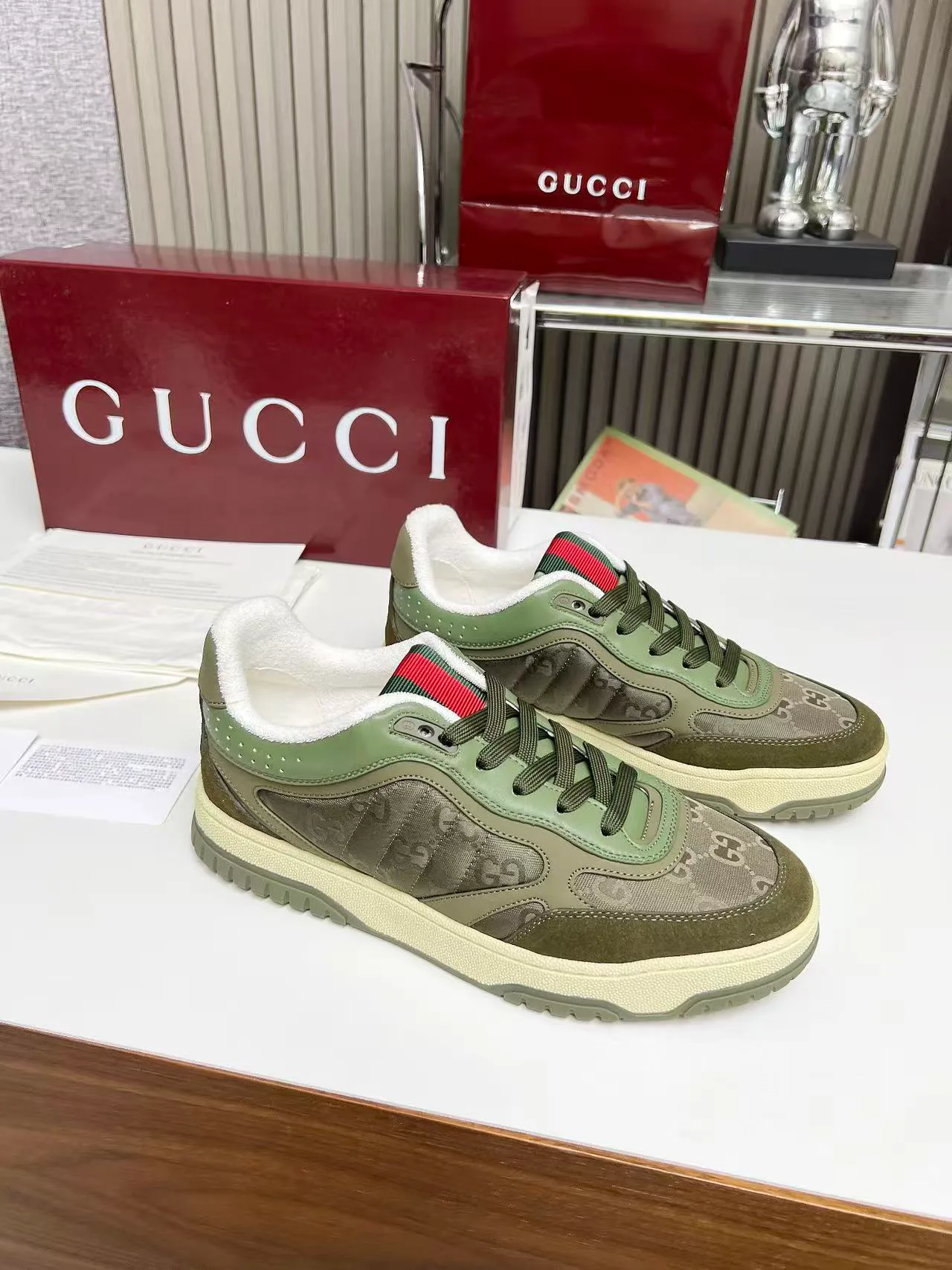 Men's Sneakers GUCCI 17620383