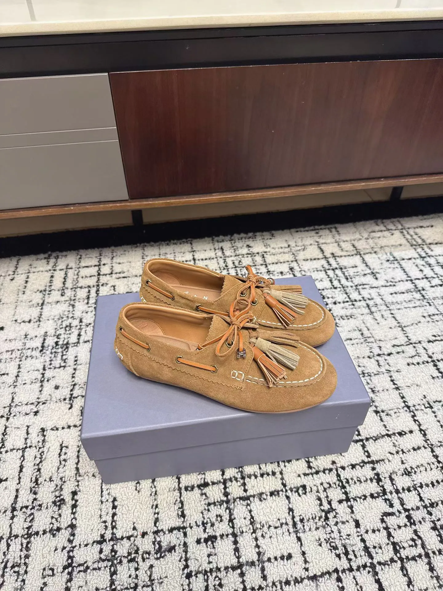 Women's Loafers And Moccasins HOGAN 18034763
