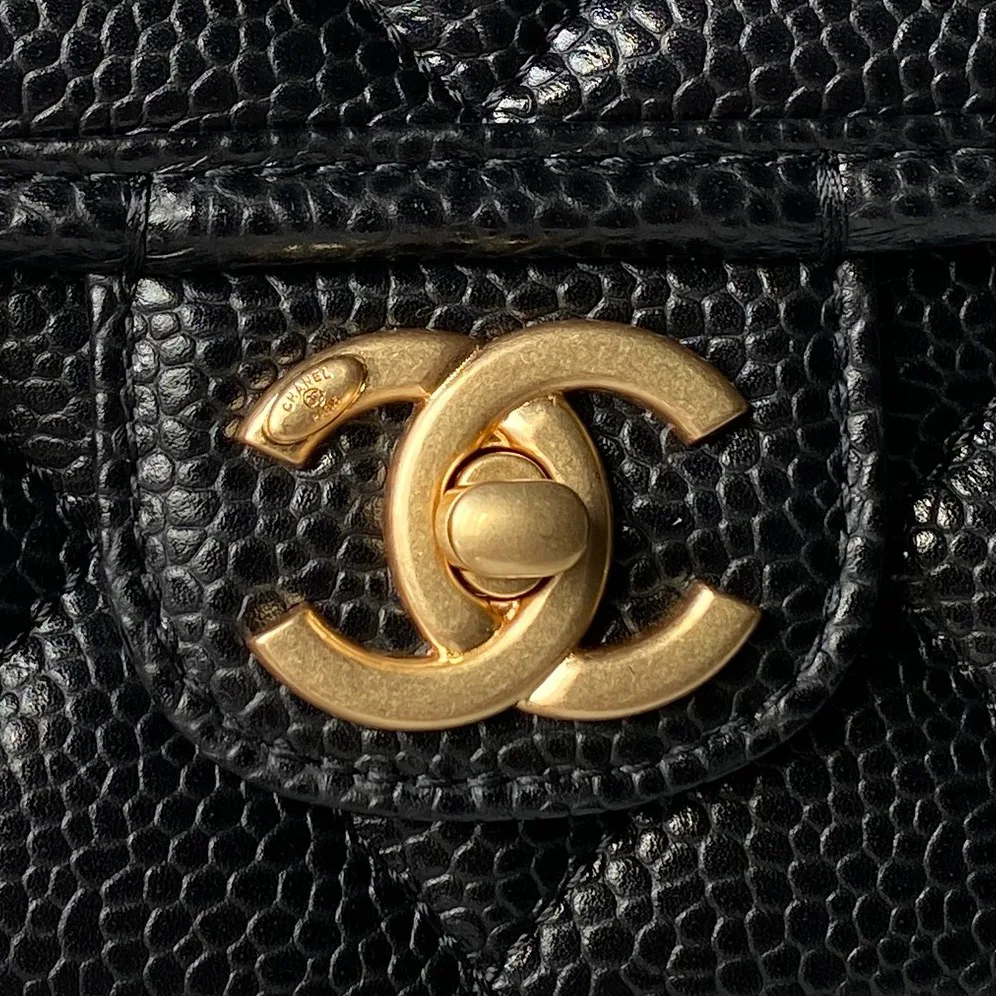 Women's Classic Handbags CHANEL 18000303