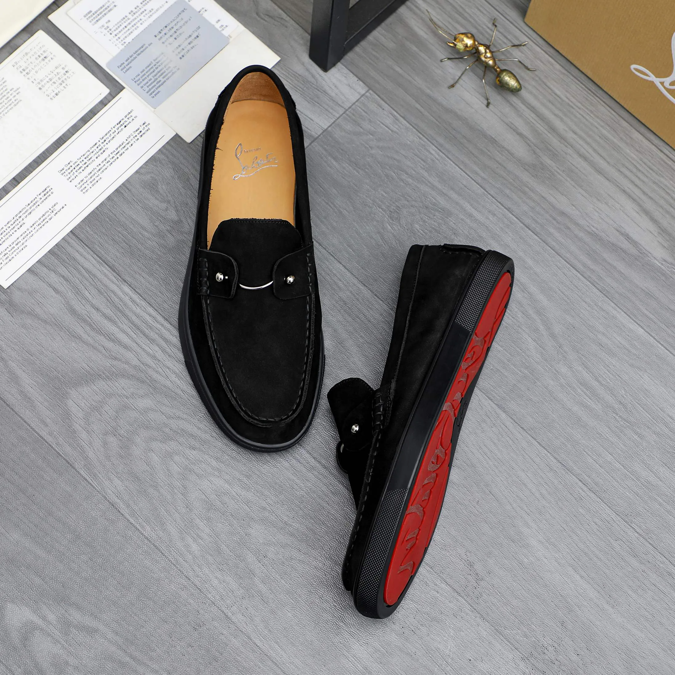 Men's Loafers And Dress Shoes CHRISTIAN LOUBOUTIN 17366802